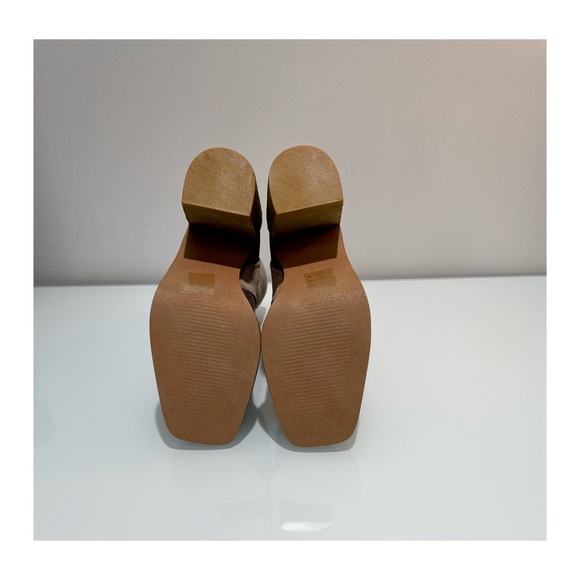 Ava Color Block Tri-Tone Bootie - Picture 7 of 13